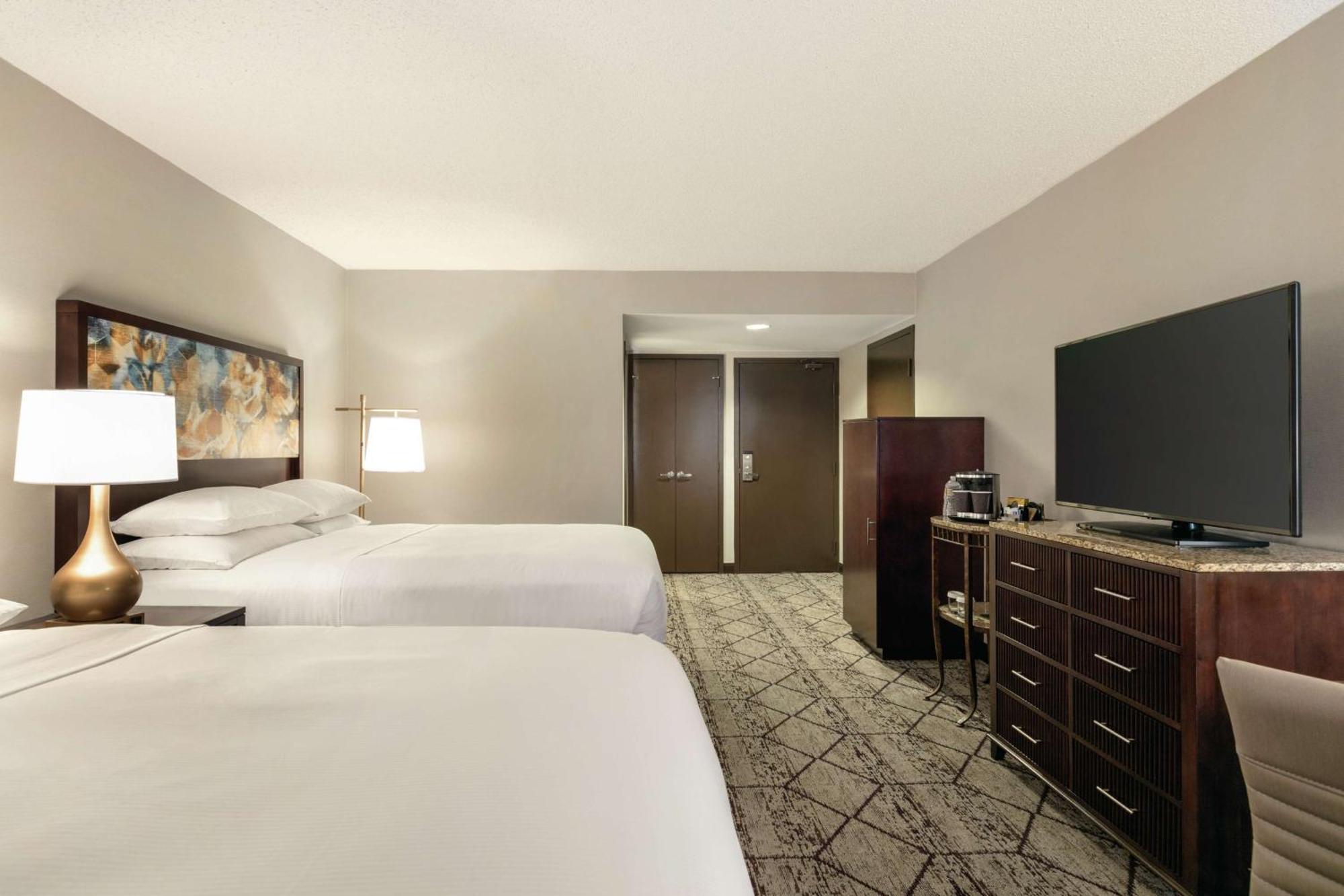 Doubletree By Hilton Atlanta Northeast/Northlake Tucker Bagian luar foto