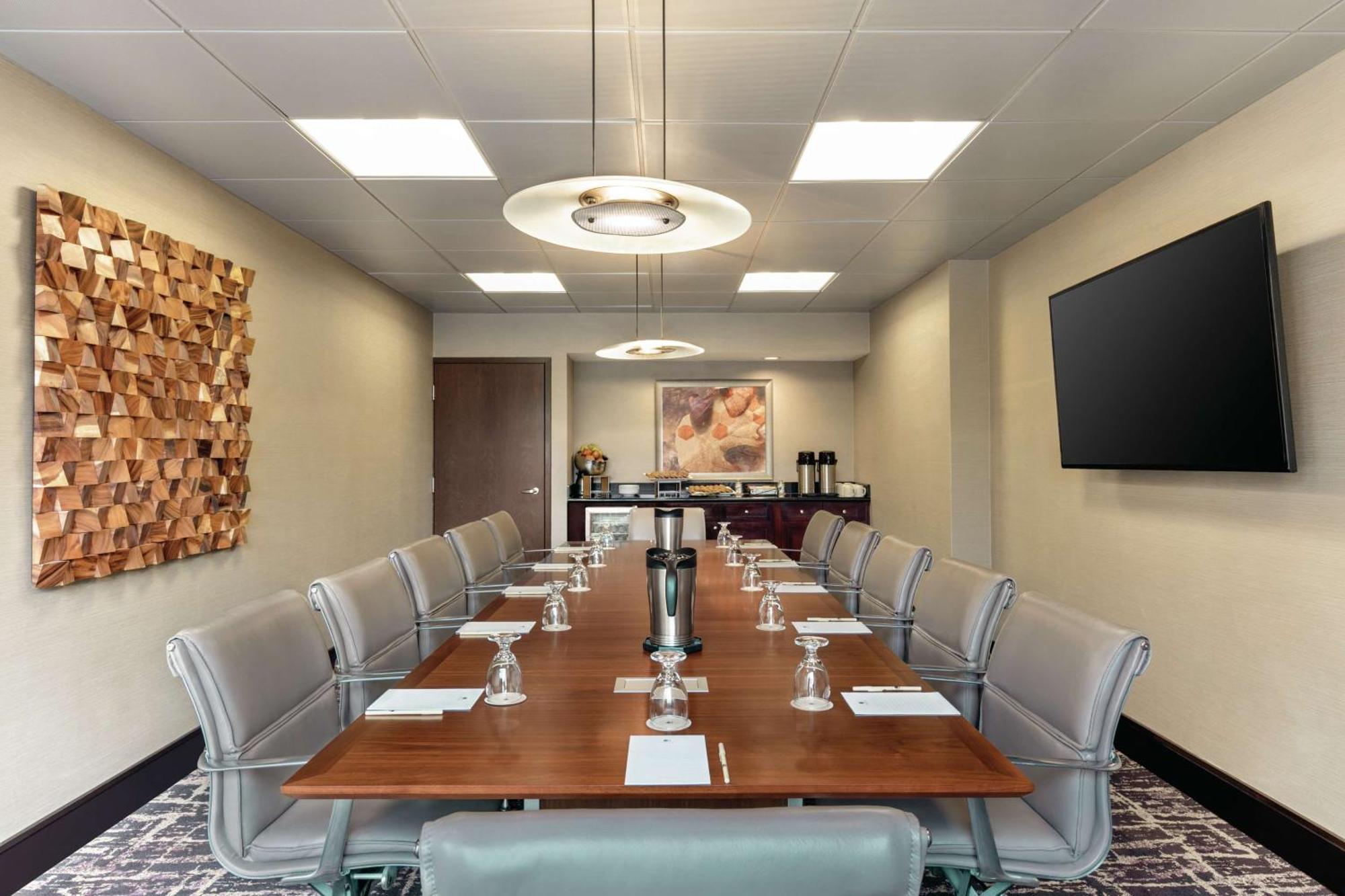 Doubletree By Hilton Atlanta Northeast/Northlake Tucker Bagian luar foto