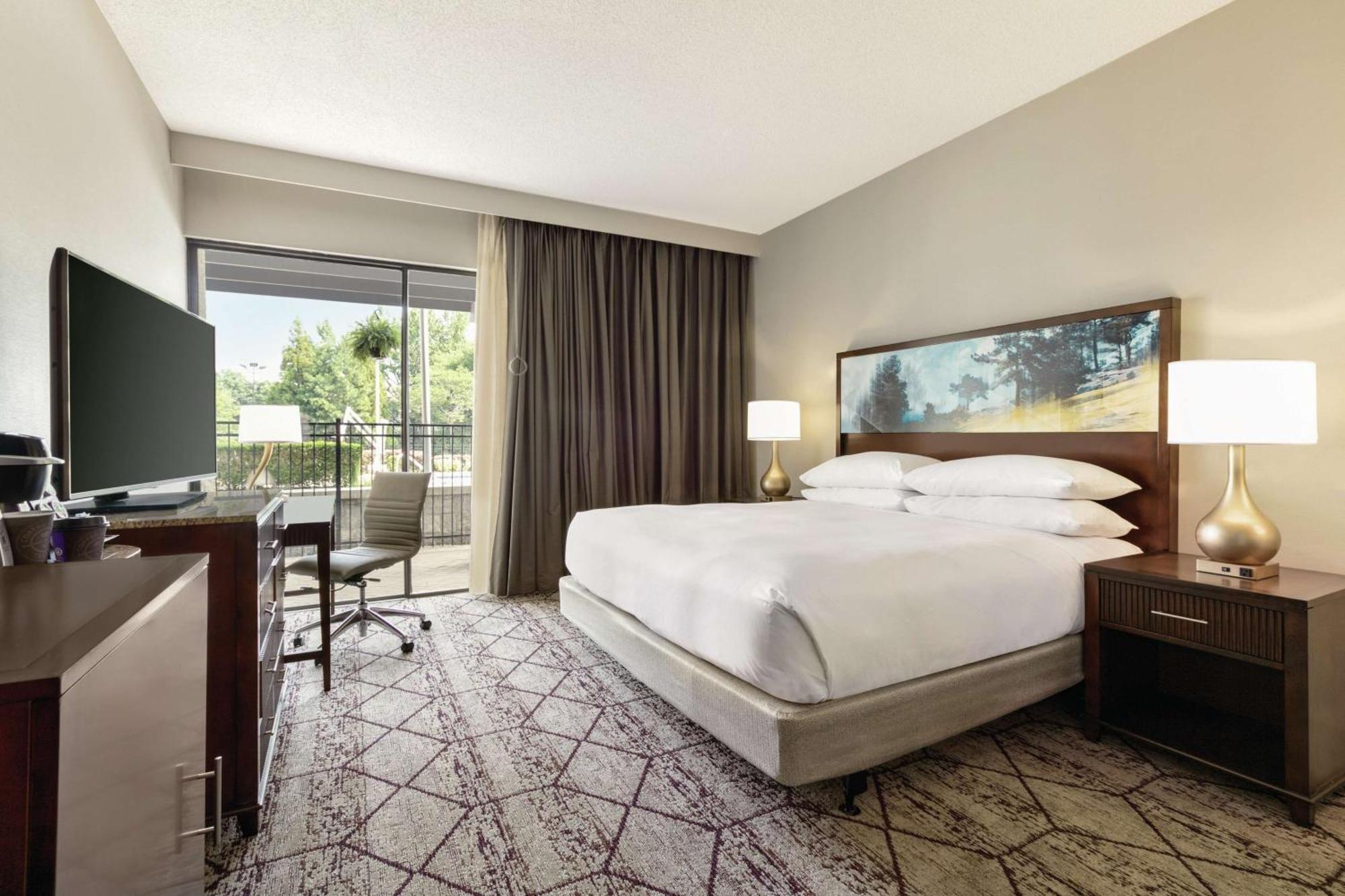 Doubletree By Hilton Atlanta Northeast/Northlake Tucker Bagian luar foto