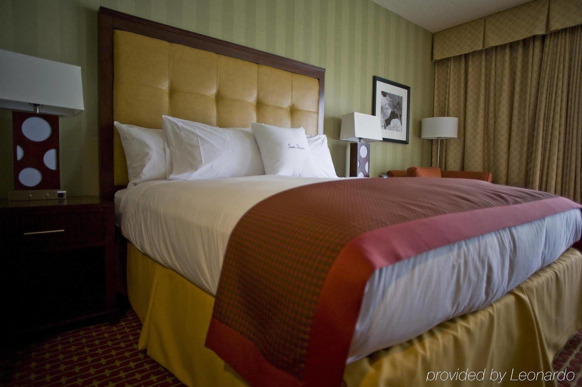 Doubletree By Hilton Atlanta Northeast/Northlake Tucker Bagian luar foto